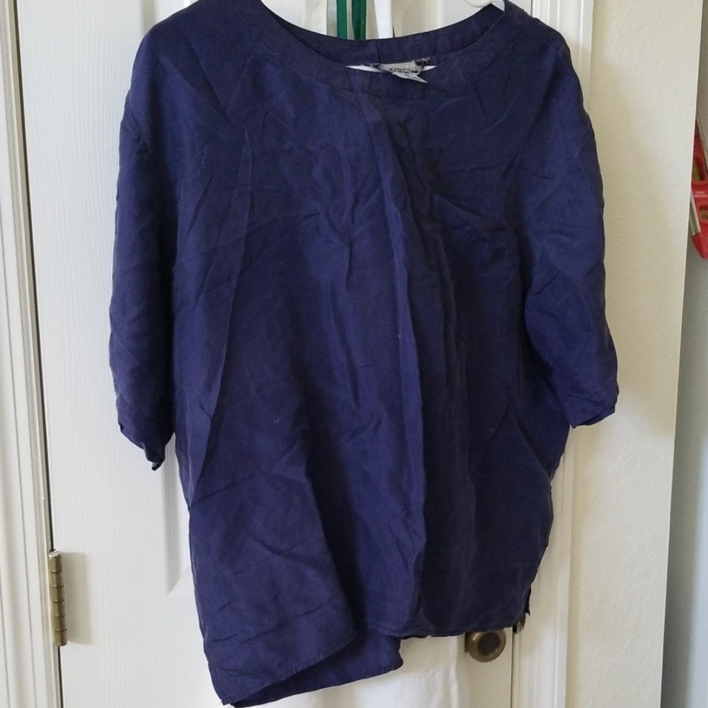 Blue silk camisole with chest pocket